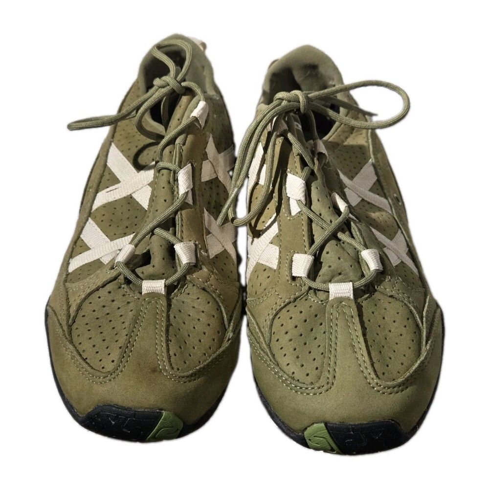 Vintage 2009 Reebok RB 604 WFC Olive Suede Casual Sneakers Women’s 7.5 Retro Y2K